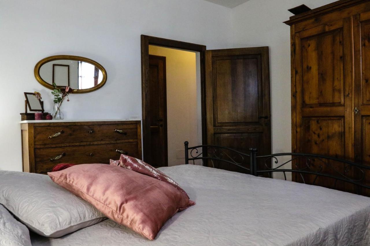 Agriturismo Bombina Montisi Екстер'єр фото